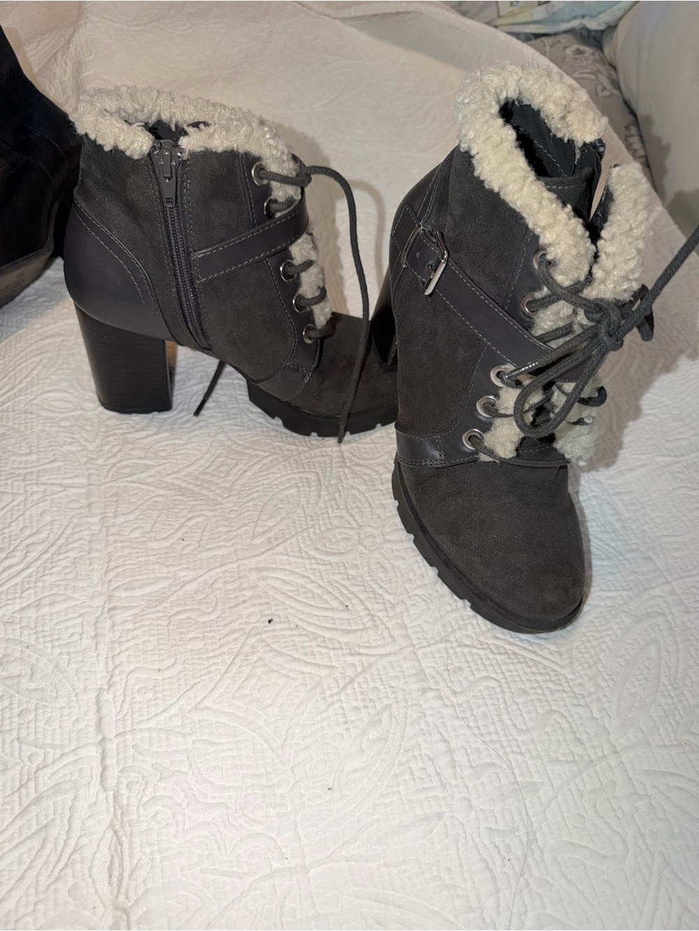 Women’s Black Faux-Shearling Lace-Up Block Heel Booties